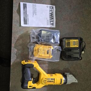 DEWALT Yellow Cordless Shear Kit